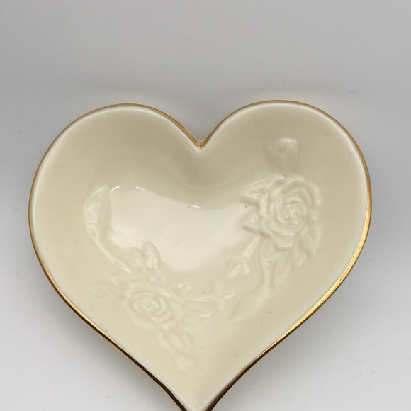 The Lenox Rose Heart Dish, Porcelain Trinket Tray, Gold Trim, Rosebud Collection - Picture 2 of 5